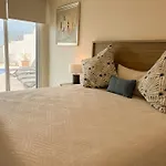 Cozy Island Apartment With Pool & Terrace - M10